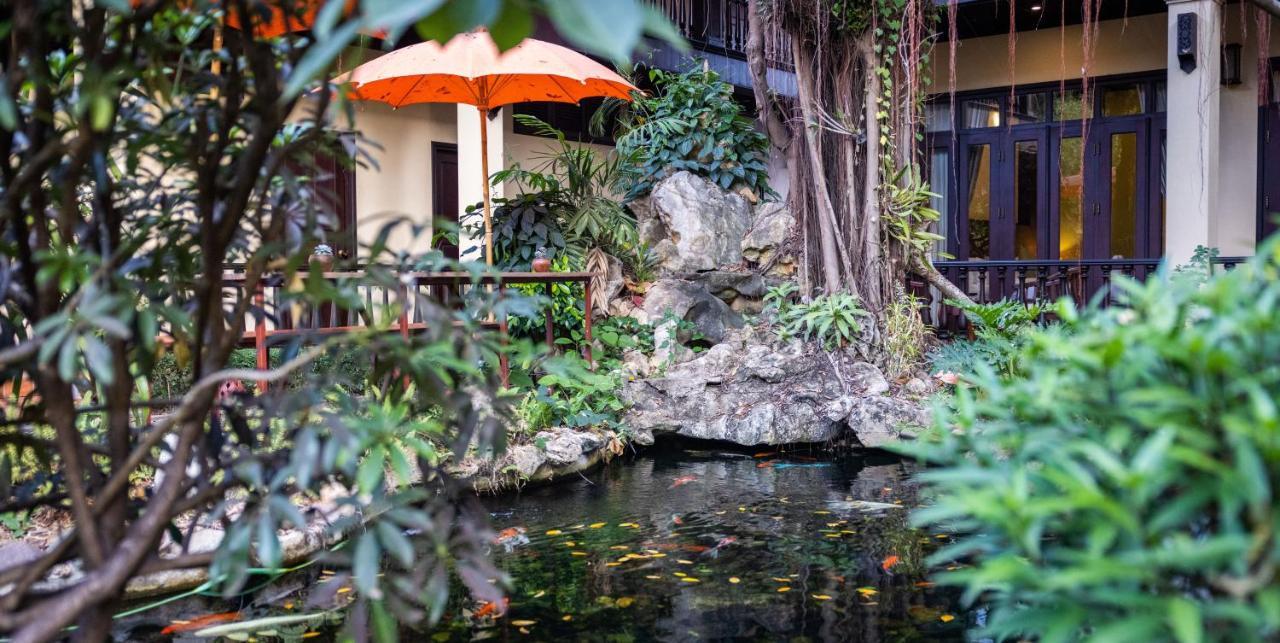 Sada Hotel Luang Prabang Esterno foto